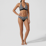 Nelja - Bikini kukallisella ja geometrisella kuviolla